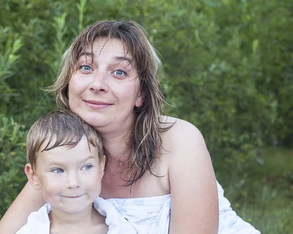 Mãe e filho — Fotografia de Stock