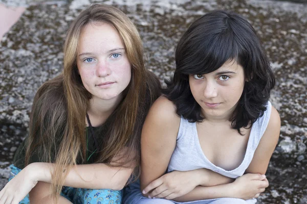 Meninas adolescentes bonitas — Fotografia de Stock