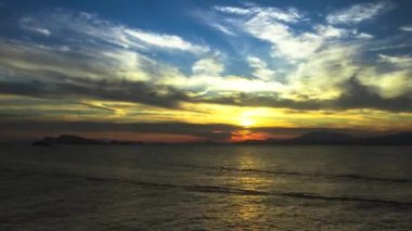 Timelapse: Hydra Yunan Adası Ege Denizi'nde efsanevi günbatımı
