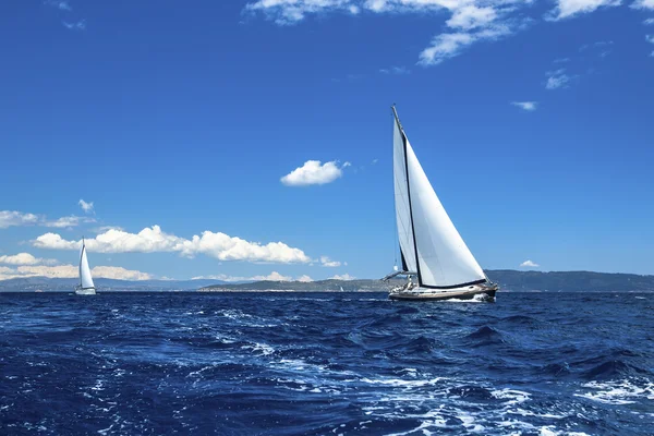 Sailing ship yachts. — Stock Photo, Image