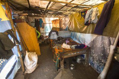 yasadışı gecekondu evlerde