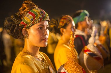 Kutlama kimliği belirsiz katılımcıları Bangkok