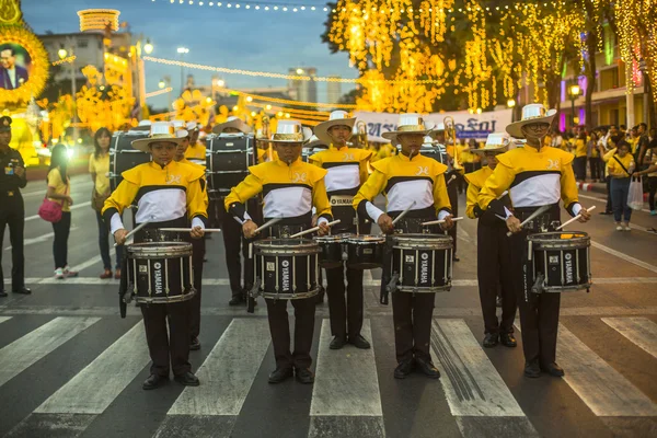 Oidentifierade deltagare i firandet — Stockfoto