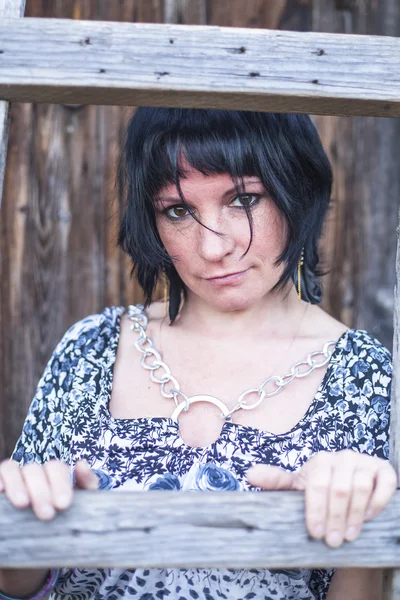 Young brunette woman — Stock Photo, Image