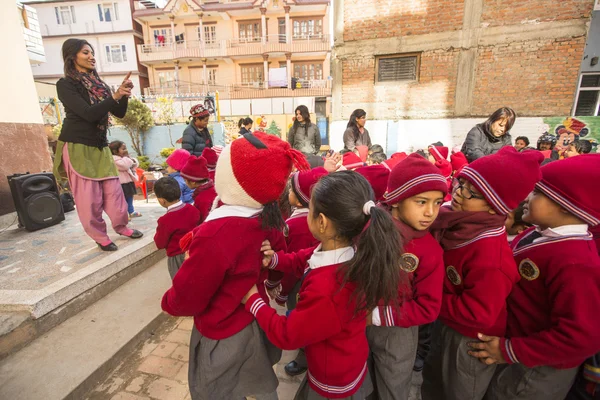 Pupils during dance lesson — Stock Photo, Image