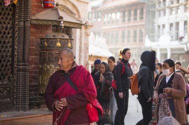 Budist rahip stupa Boudhanath yakın