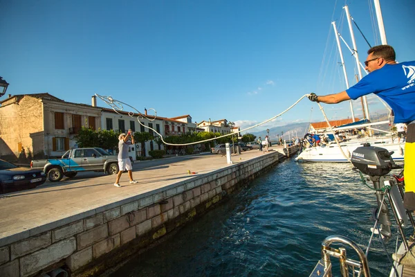 Teknelerden yelkenli katılmak — Stok fotoğraf