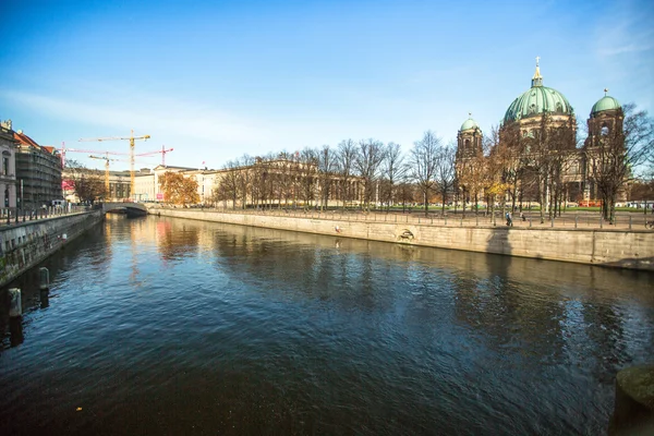 Вид на Берлинский собор — стоковое фото
