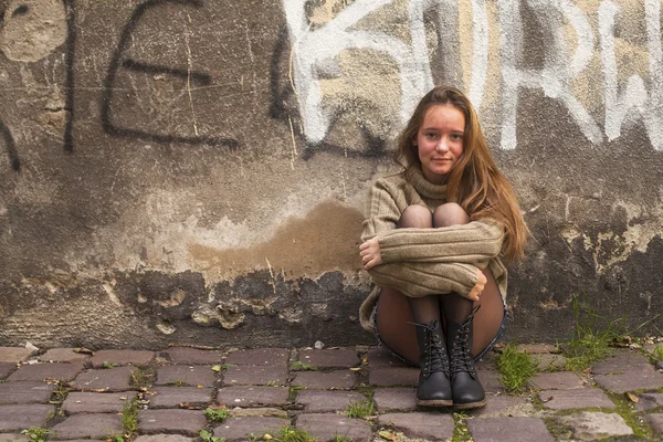 Menina bonito jovem — Fotografia de Stock