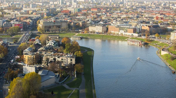 Вид с воздуха на реку — стоковое фото