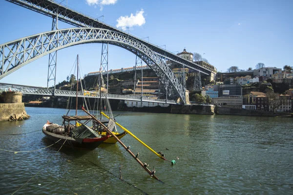 Barcos tradicionales en el río Duero —  Fotos de Stock
