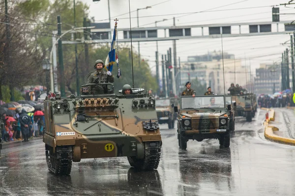 Unidentified participants and military equipment — Stock Photo, Image