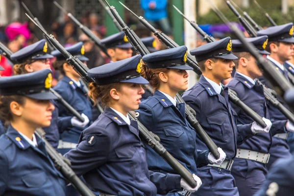 Unidentified participants Independence Day of Greece — Stock Photo, Image