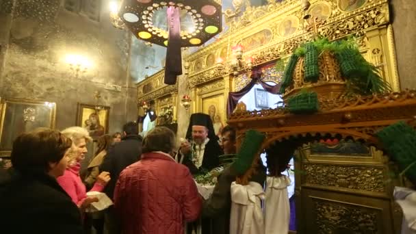 Feier des orthodoxen Osterfestes — Stockvideo