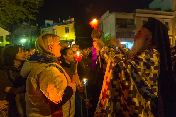 Personas durante la celebración de la Pascua ortodoxa —  Fotos de Stock