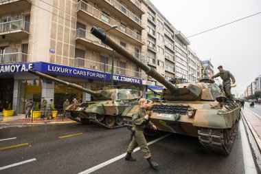 Askeri geçit töreni için Yunanistan Bağımsızlık günü