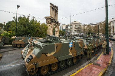 Askeri geçit töreni için Yunanistan Bağımsızlık günü