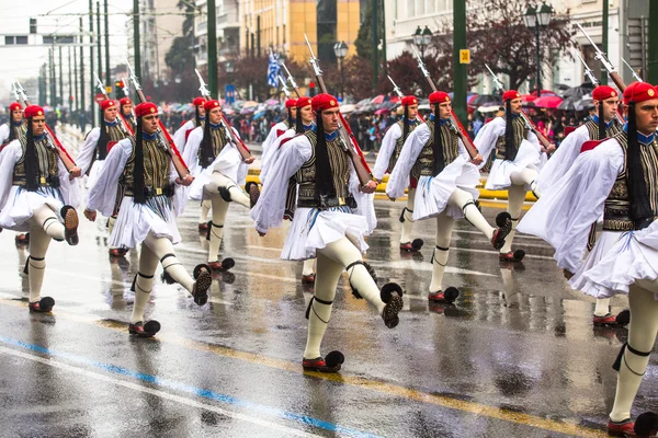 Greckich żołnierzy Evzones — Zdjęcie stockowe