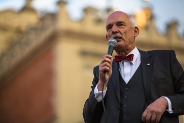 Janusz Korwin-Mikke liberal bir Polonyalı siyasetçi