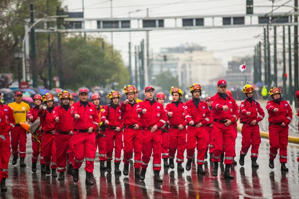 Défilé militaire pour la fête de l'indépendance de la Grèce — Photo