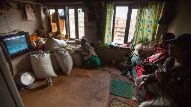 Tanımlanamayan yoksul insanlar