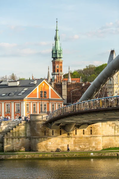 Vistula river, footbridge and Church St.Joseph — Stock Photo, Image