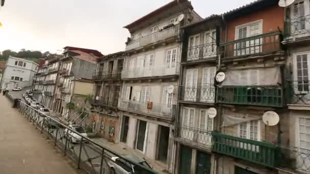 Vieja Oporto desde ventana Tranvía Patrimonio . — Vídeos de Stock