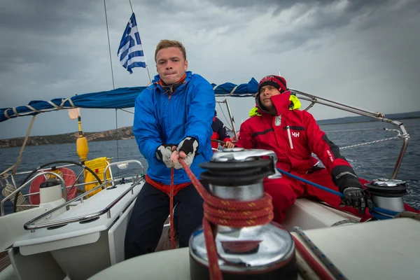 Sailors participate in sailing regatta — Stock Photo, Image