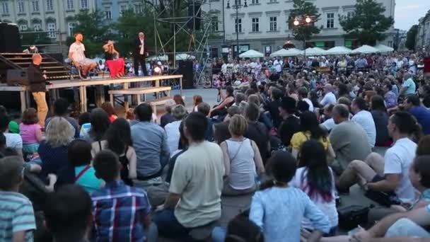 Participants at International Festival of Street Theatres — Stock Video