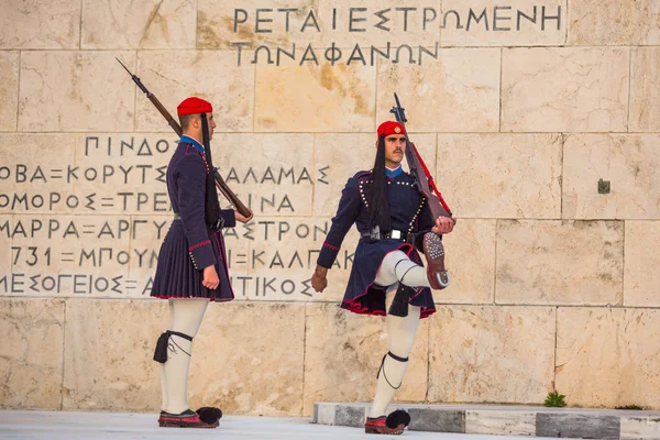 Yunan askerleri Evzones — Stok fotoğraf