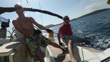 Yelkenli 12 Ellada sonbahar