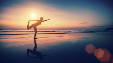 Siluet egzersizleri kız