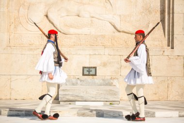 Yunan askerleri Evzones