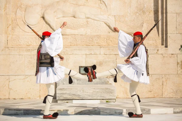 Yunan askerleri Evzones — Stok fotoğraf