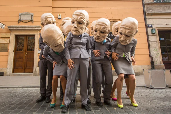 Katılımcılar sokak tiyatroları Uluslararası Festivali — Stok fotoğraf