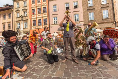 Sokak tiyatroları Krakow şehrinde Uluslararası Festivali.