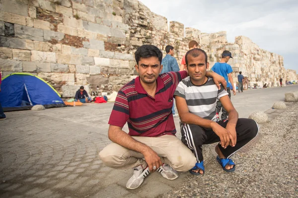 Refugiados não identificados em Kos, Grecia — Fotografia de Stock