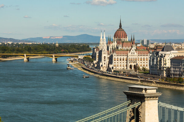 Beautiful view of the Danube Promenade.