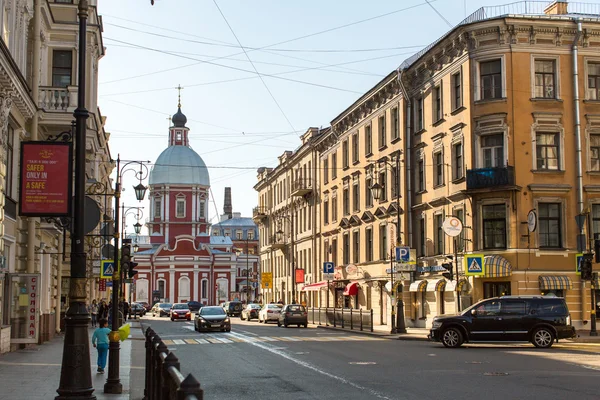 Вид на улицу Пестеля в центре Петербурга — стоковое фото