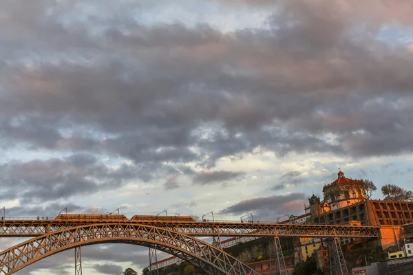 Мост Дома Луиса I — стоковое фото