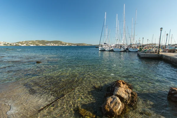 Segelboote nehmen an Segelregatta teil — Stockfoto