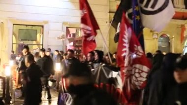 Protestocular Krakow merkezinden yürüdü