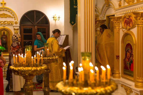 Православное Рождественское богослужение и бдение на острове Ко Чанг, Таиланд — стоковое фото