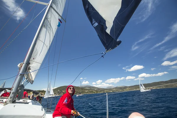 Námořníci se účastní plachtění regata — Stock fotografie