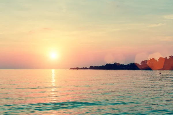 Coucher de soleil à Laguna bord de mer — Photo