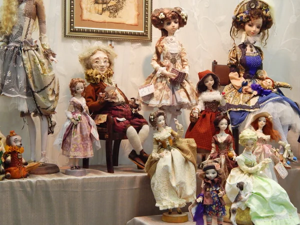 Crafts. Collectible author's dolls. The 10th International Dolls Salon, Moscow. October, 2014. — Stock Photo, Image
