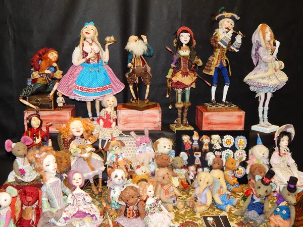 Hantverk. Den 5: e Moskva internationella utställningen av samlarvärde Dolls "Art of Dolls". December 2014. — Stockfoto