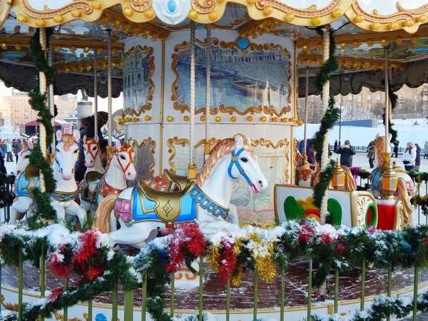 Merry-go-round. Winter emtertainment. — Stock Photo, Image