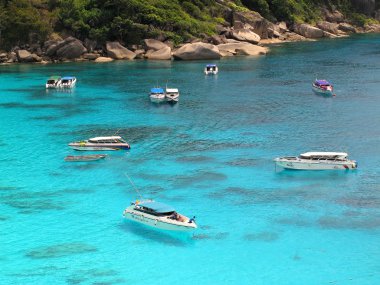 Tekne Similan Adaları