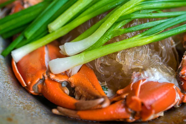 Crab with glass noodles — Stock Photo, Image